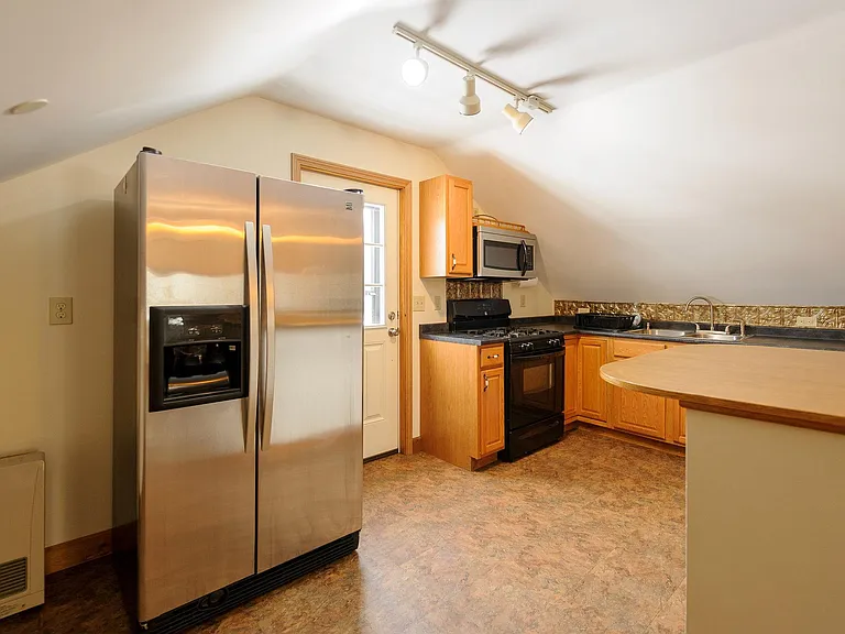 Kitchen 1