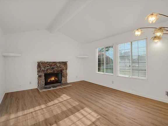 4th image of 1606 Ramstree Dr