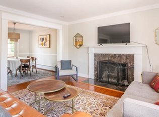 9521 Old Georgetown Rd, Bethesda, MD 20814