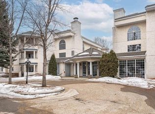 45 Gervais Rd NW #101, Saint Albert, AB T8N6H7