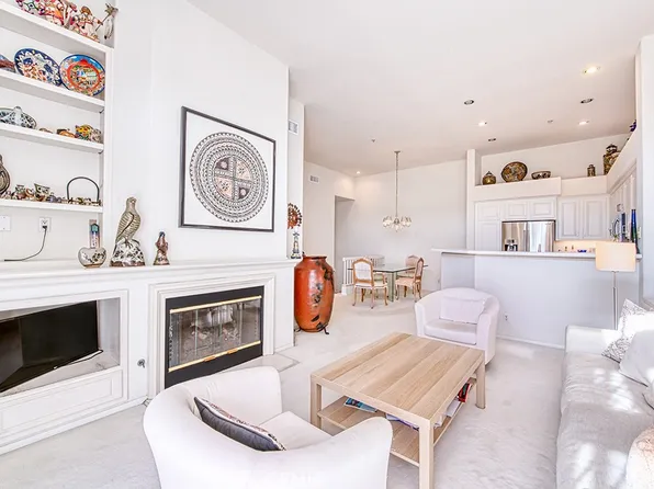 1204 Solvay Aisle, Irvine, CA 92606