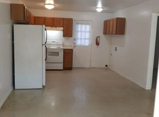 407 S Robinson St APT B, Cleburne, TX 76031
