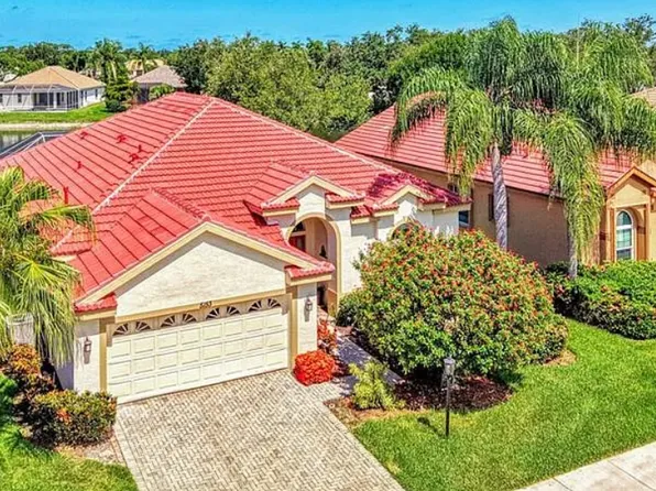 5153 Highbury Cir, Sarasota, FL 34238