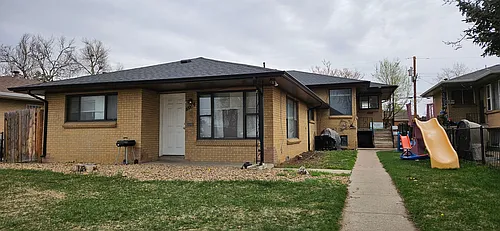 1136 Akron St Photo 1