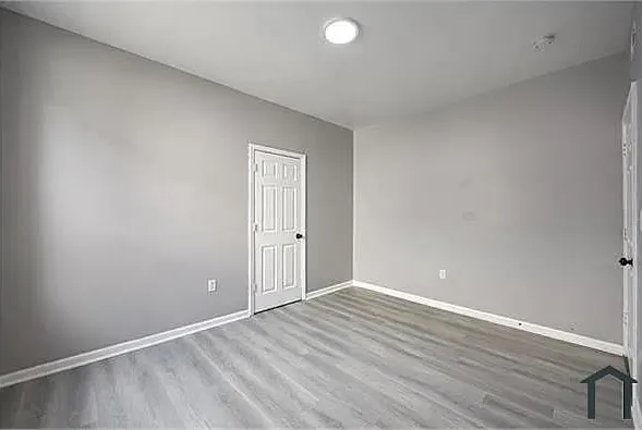 3406 Fairview Ave #10 — Photo 5