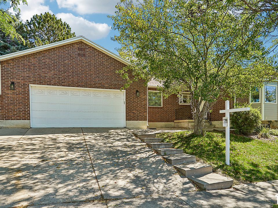 1st image of 2112 N Sunset Dr