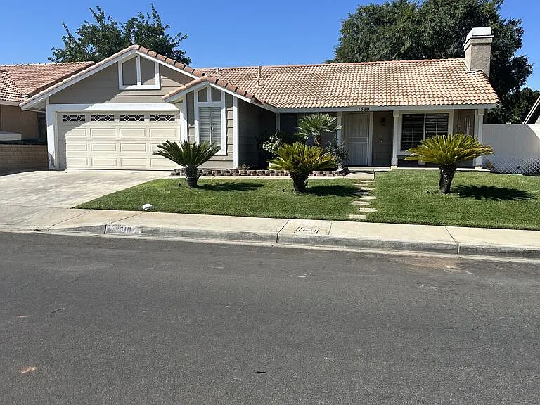 1310 Garnet Ave — Photo 10