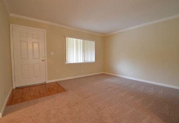 3rd image of 862 Coleman Ave APT E