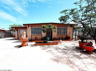 208 Mecca Dr, El Paso, TX 79907