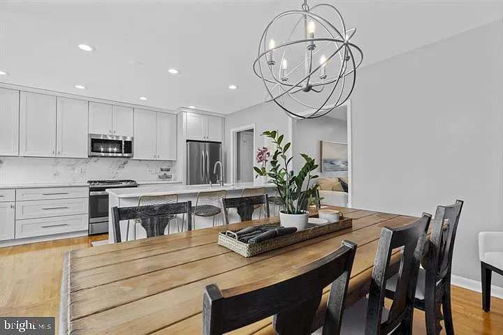 6707 Melrose Dr — Photo 10