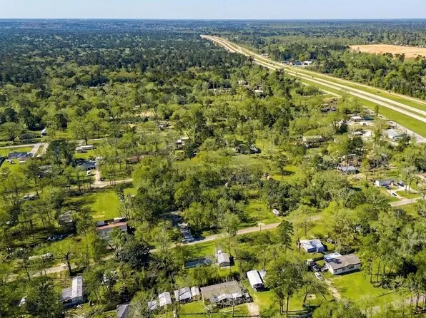 20807 Glenwood, New Caney, TX 77357