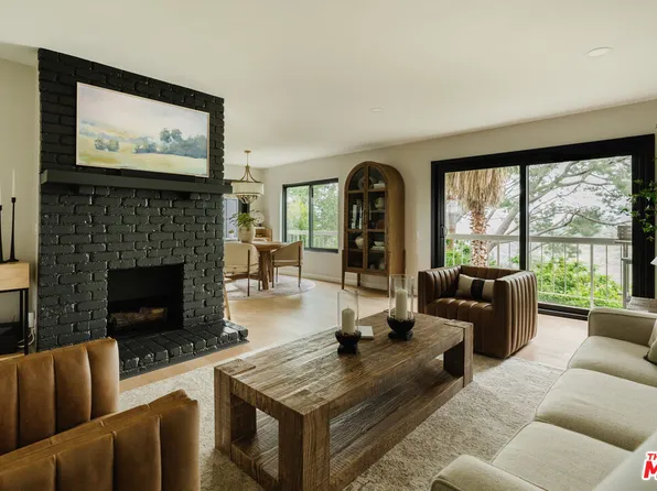 2345 Roscomare Rd APT 204, Los Angeles, CA 90077