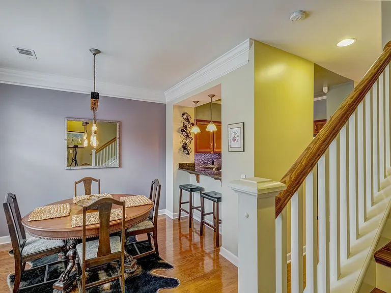 2310 Elliott Ave #502 — Photo 25