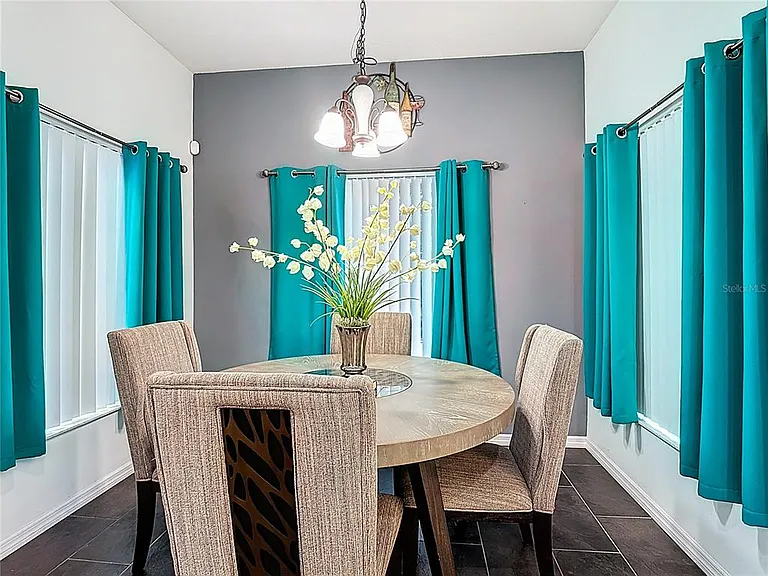4608 Cumbrian Lakes Dr — Photo 20