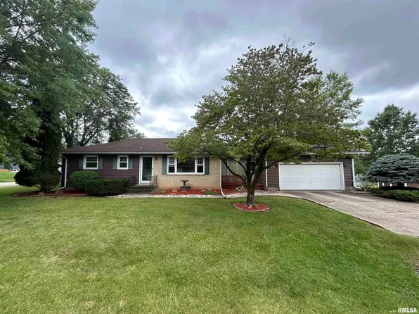 509 Valley View Dr, Silvis, IL 61282