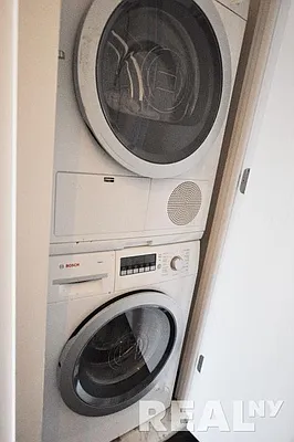 Rented by REAL New York | media 20