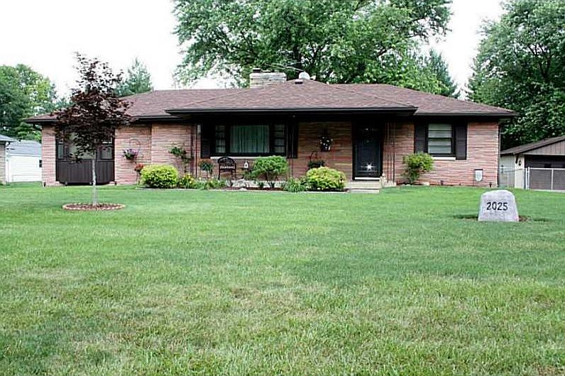 1st image of 2025 S Bolton Ave
