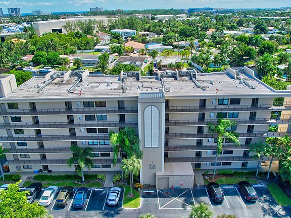 2nd image of 14 Royal Palm Way #2050