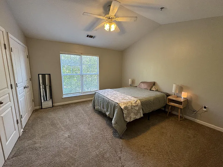 833 Old Greenville Hwy #321 — Photo 10