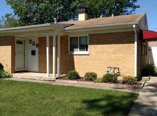 258 George Rd, Wheeling, IL 60090