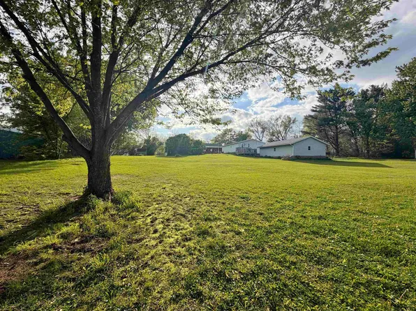 22103 Elizabeth St, Muscoda, WI 53573
