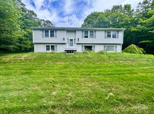 108 Webb Cir, Monroe, CT 06468