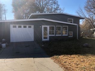 429 Steinway Rd, Lincoln, NE 68505