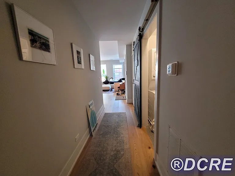 1318 W Winnemac Ave #3E — Photo 15