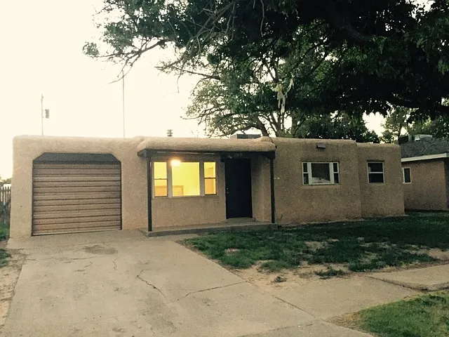 108 Colorado Dr — Photo 2