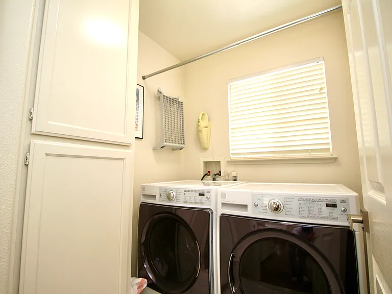 15512 Oceanside Way — Photo 43