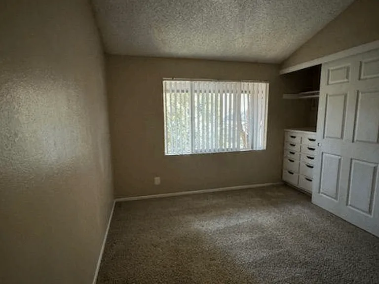 Hidden Creek Apartments — Photo 149