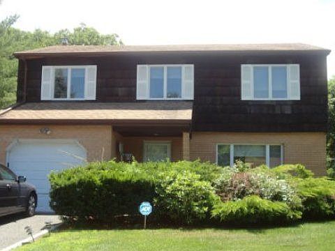 1st image of 40 Sampson Ave