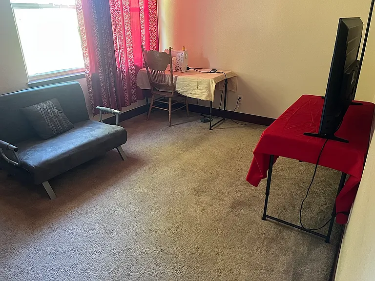 406 Matteri Cir — Photo 7