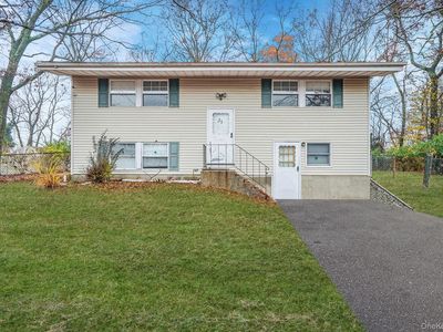 31 Cabin Lane, East Setauket, NY, 11733