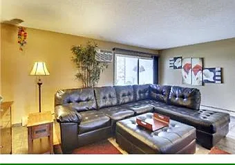 2 bed, 900 sqft, $1,495 — Photo 4