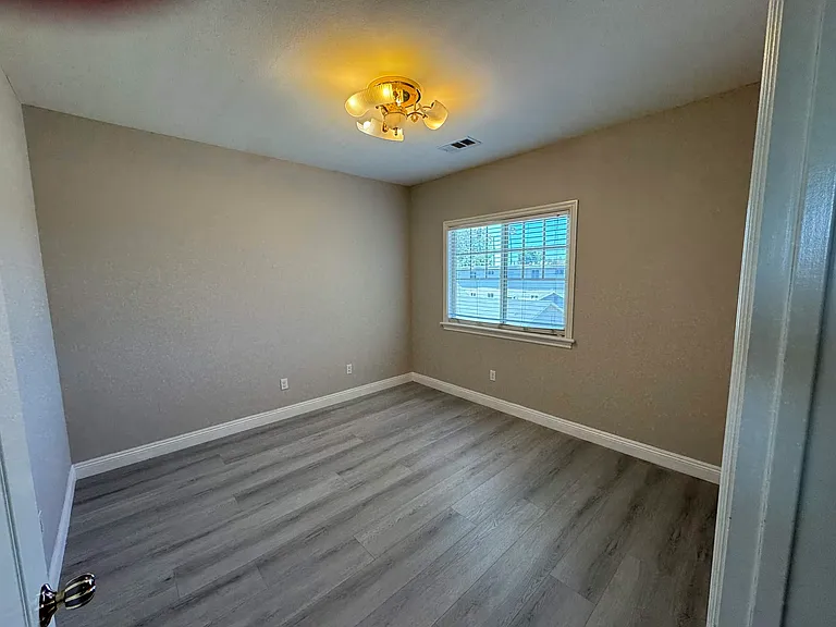 11659 Sitka St — Photo 8