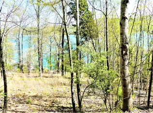 Deer Hill Ln, La follette, TN 37766