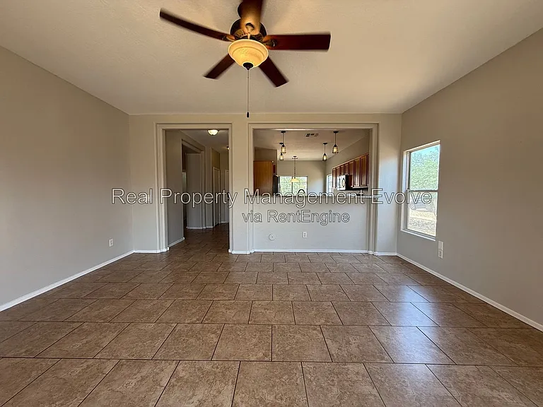 15361 W Port Au Prince Ln — Photo 5
