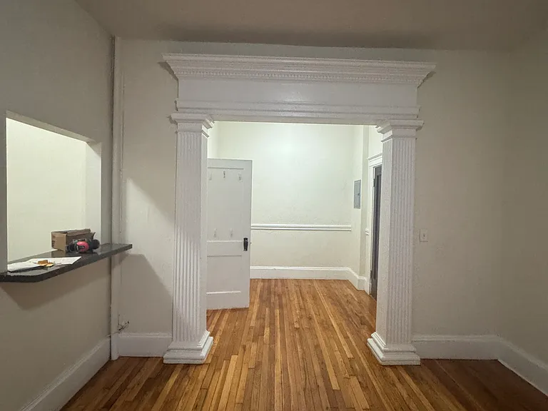 1330 Commonwealth Ave — Photo 15