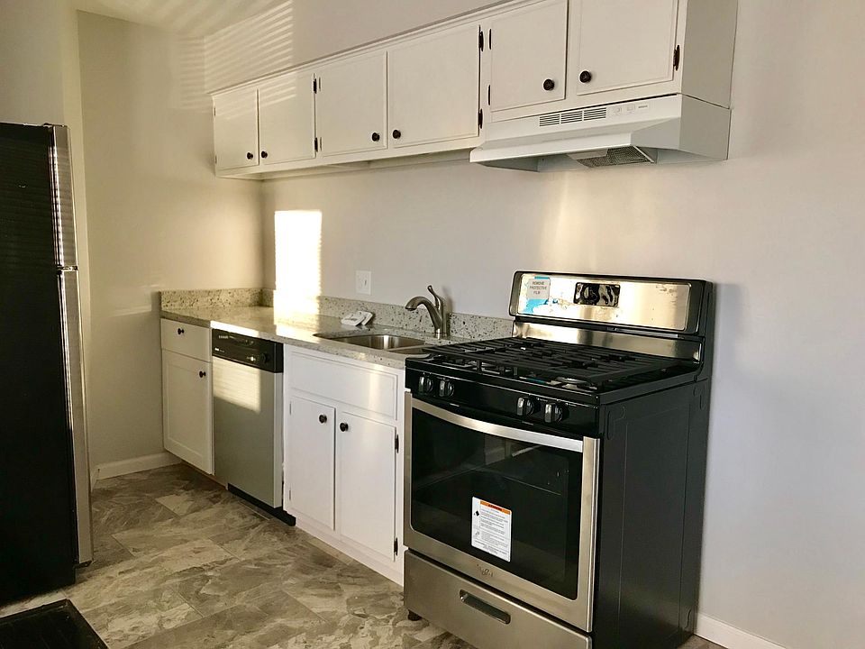 1st image of 5001 Woolworth Ave APT 6