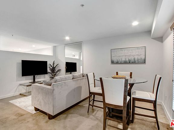 4th image of 7124 Hollywood Blvd APT 1