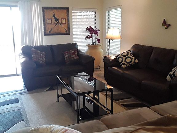 4th image of 1381 E Martha Dr