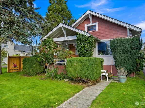 962 3rd Street, Blaine, WA 98230