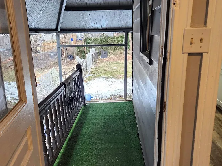 1321 Good St #1 — Photo 8