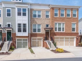 42646 New Dawn Ter, Ashburn, VA 20148