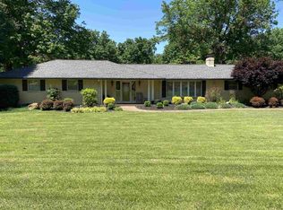 1308 E Boonville New Harmony Rd, Evansville, IN 47725