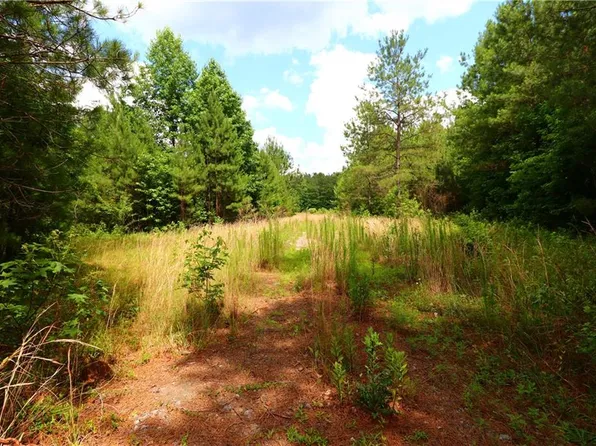 6950 Gates Rd, Suffolk, VA 23437