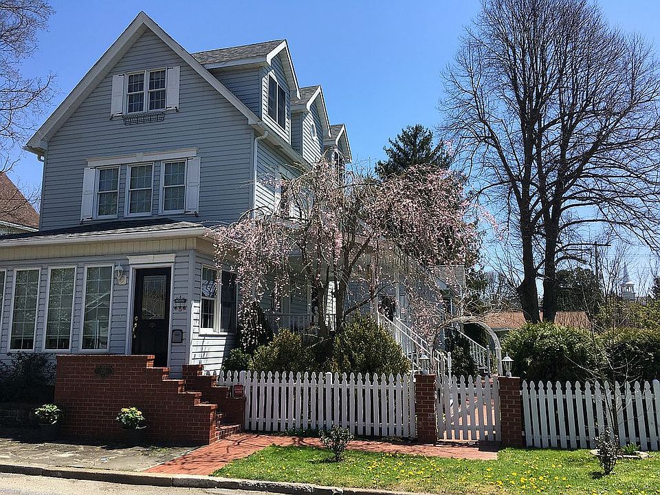 Front view in early spring 