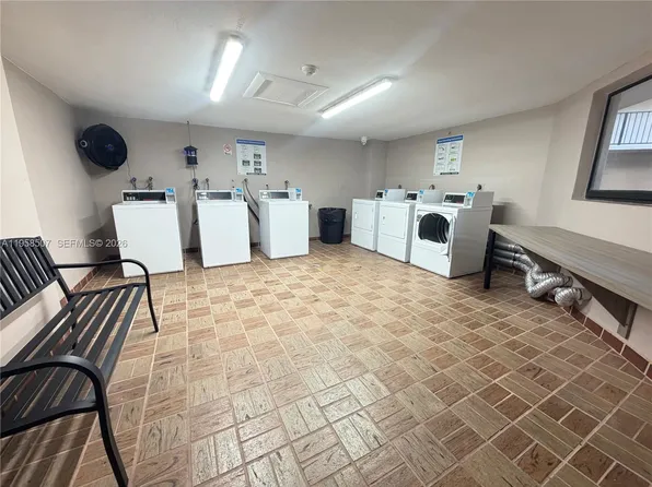 (undisclosed Address), Miami, FL 33183