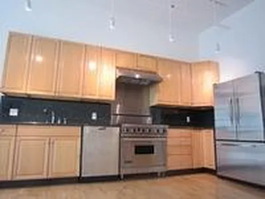 Rented by Town Residential | media 20